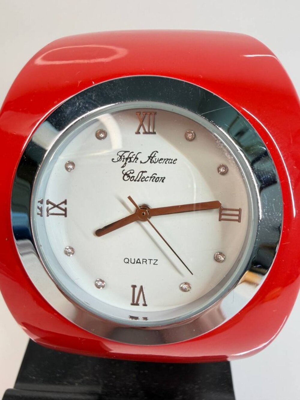Fifth Avenue Collection Red Cuff Watch – Seiko Movement - Picture 4 of 13